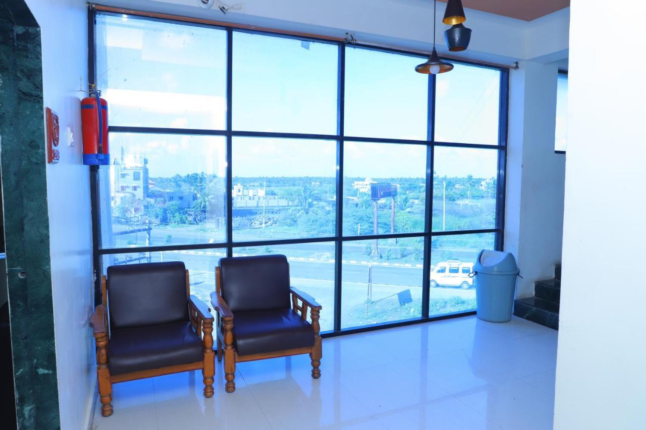 Hotel Dreamlnd Somnath Bagian luar foto